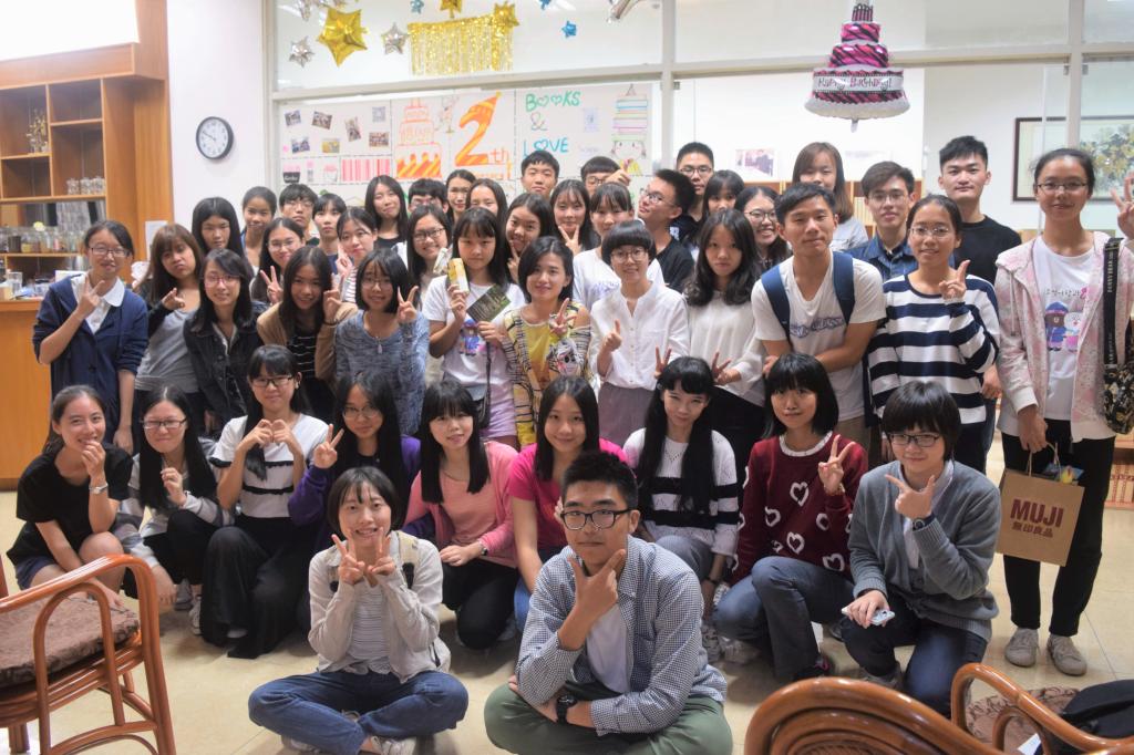 结束后的大合照